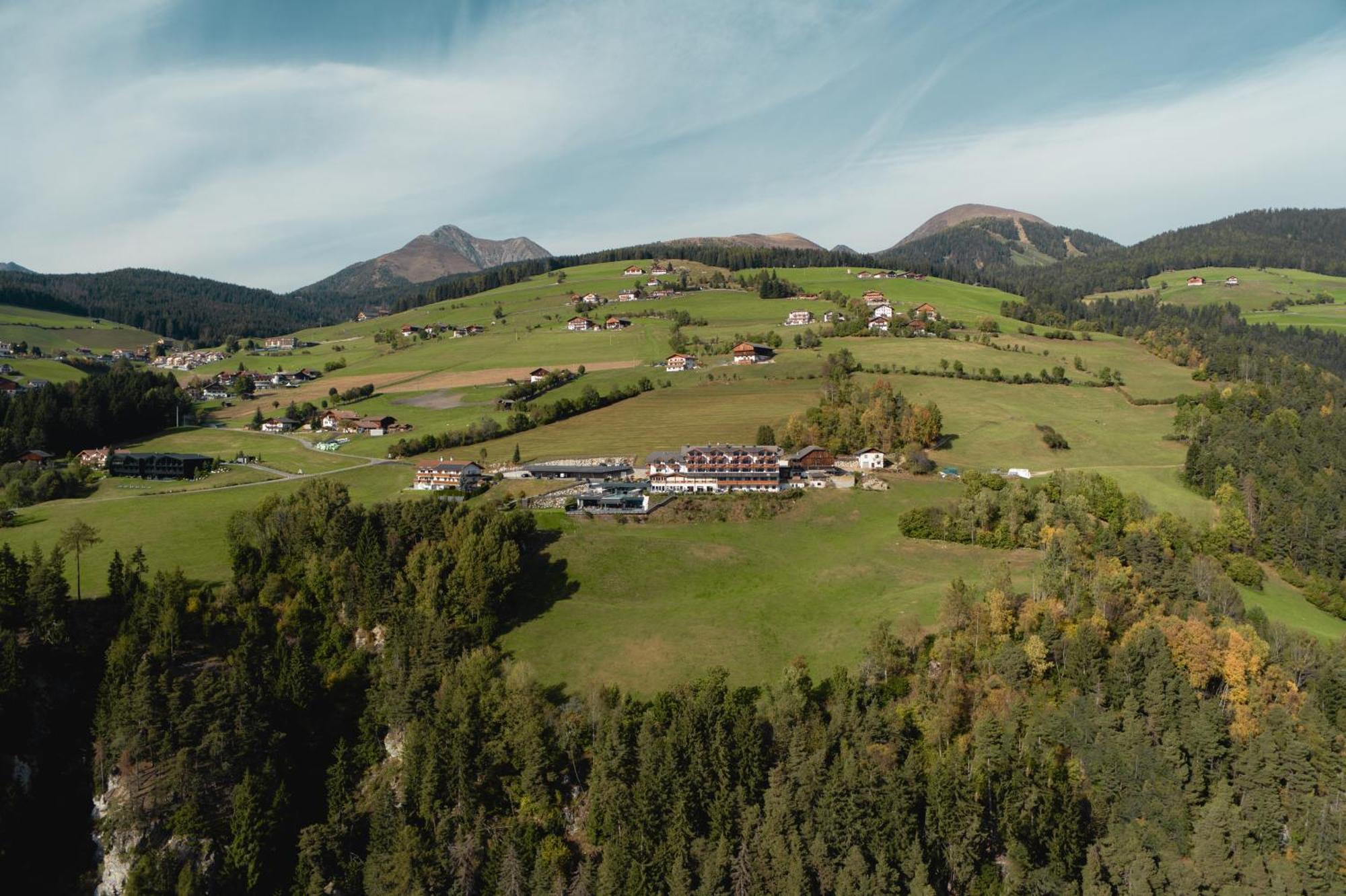 Panoramahotel Huberhof Maranza Zewnętrze zdjęcie